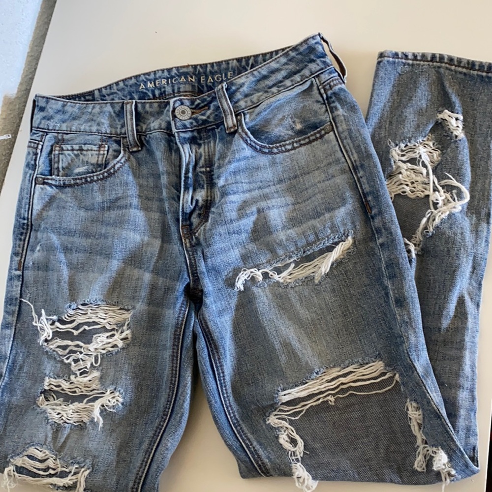 American Eagle Tomgirl Jeans